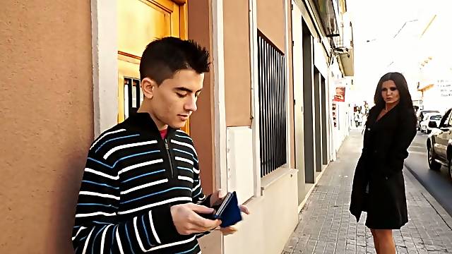 Sassy brunette woman brings home this boy and sucks his dick