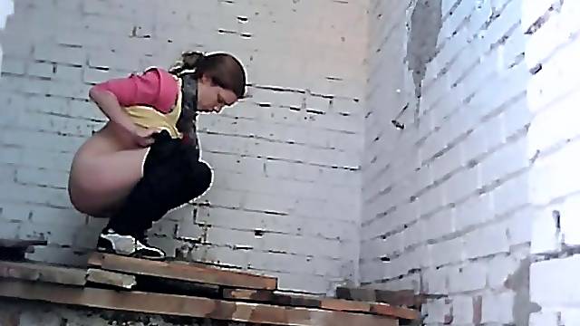 Sweet babe with spread legs is pissing hot