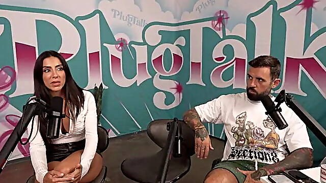 Anal Queen Gia Derza Publicly Asked to Suck Adam22 off