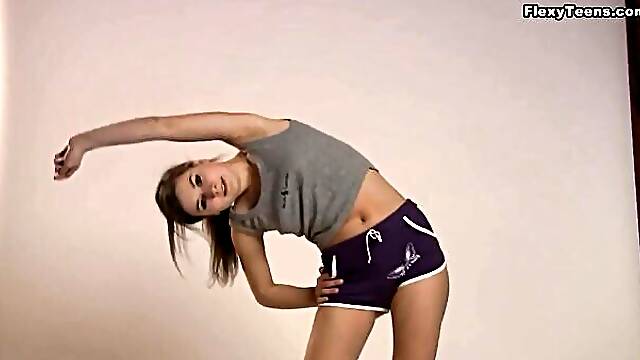 Provocative kitten at hottest ass dirt