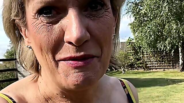 Gorgeous Mature Blonde Solo Masturbation