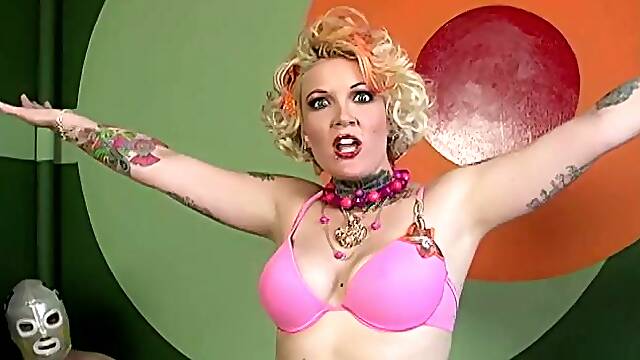 Candy Monroe Tone David Upscale