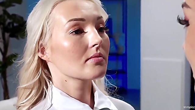 Zuzu Sweet And Lovita Fate In Straplez And Delicate Lesson