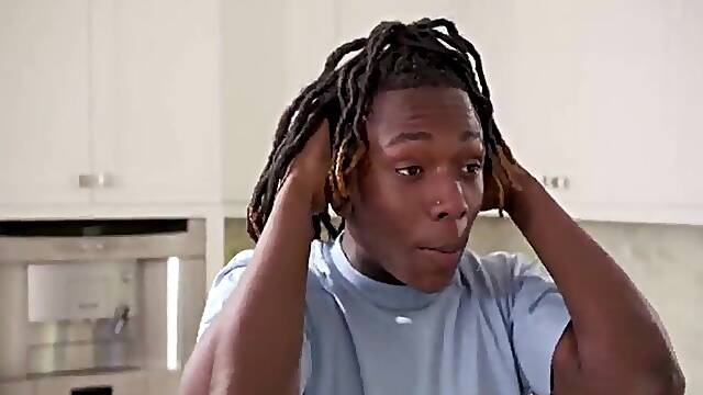 Sexually excited Mum Danielle Renae Trying to Have a Recent Bundle of Enjoyment